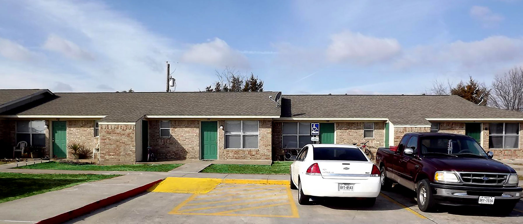 Hamilton Properties Corporation Red River Apartments